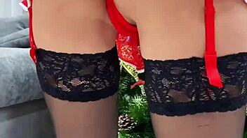 Hot brunette plays ass toy and sucks big dick 🎄