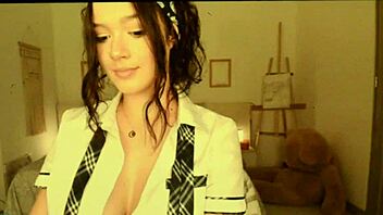Redhead goddess gets her cute pussy fingersed and creampied