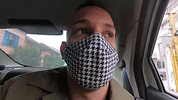 monique bertolini das pegadinhas do joão kleber dando um tour numa oficina de motorhome