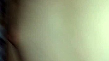 Hey, meet this asian vietnamese teen in a casual chat. 😊