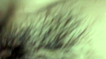 Hey, meet this asian vietnamese teen in a casual chat. 😊