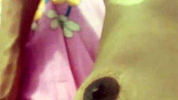 does hanif's girlfriend deepthroat and ride his cock close up?