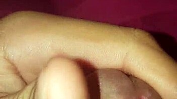 this is my first time on this porn site, hope you like my handjob