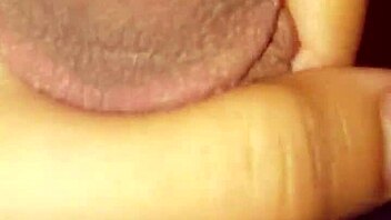 Erstes Mal auf der Porno-Site, hofft ihr magt meinen geilen Handjob