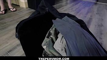 Seductive stepmom Sarah Vandella and her admirer Ike Diezel in steamy encounter