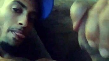 i masturbate with tattoo, feeling so arrogantt