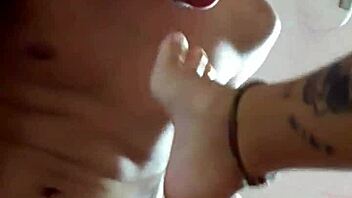 Millyslascy Attempts To Pack Bags In Webcam Session Part 1