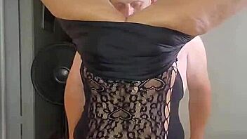 Wow, Trixie Dixie Masters Vertical 69 Action!