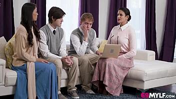 Penny Barber and Ashley Wolf in creative techniques