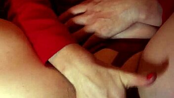 Σέξι άγνωστη αυτοϊκανοποιείται για μένα από κοντά για καυτή ανταμοιβή!