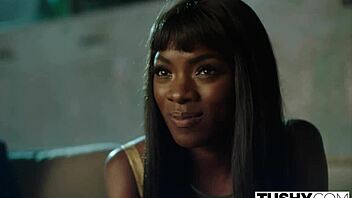 Abigail Mac op waanzinnige anaal trip met cowgirl en doggy