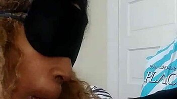 Meechie Handles Big Black Cock With Sloppy Deepthroat