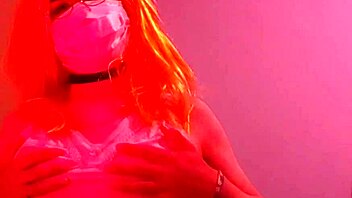 i'm that rubia tranny getting excited in lingerie and fucking my ass with a dildo