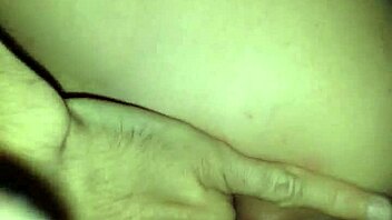 Fresh-faced dancer with slippery voluptuous folds enjoys penetrative pleasure