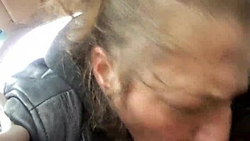 Good Little Hooker Sucking Cock Deepthroat