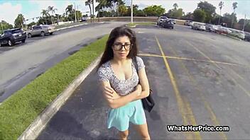 Fucking Cute Broke Teen 18+ in Glasses for Quick Cash