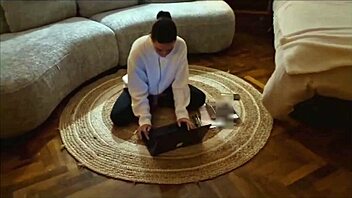 Pipe Et Sodo With Cum In Mouth!