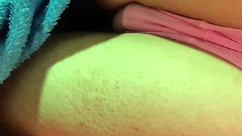 culo grande gets massaged and fucked by monster cock