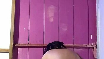 fucking the hot mature after her shower change