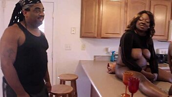 Don Whoe and Lisa Rivera have fun with teen Cassidy Cash.