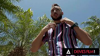 i am teen cutie liz jordan getting lesbian creampie from devils film