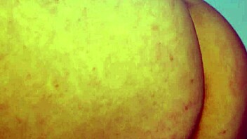 ass bouncing closeup dildo orgasm