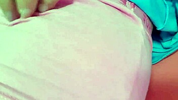 culo grande gets massaged and fucked by monster cock