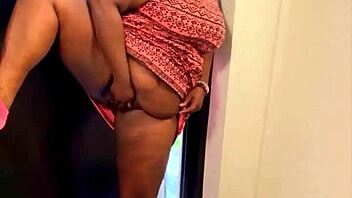 Nookiescookies Squirt in Public