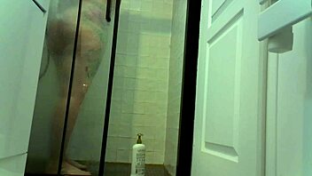 Big Tits Milf Fucked in Paris Shower