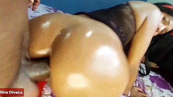 this girl's perfect anal in cowgirl and doggystyle is amazing!