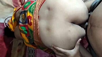 Horny Indian housewife gets a throbbing cock in her mouth