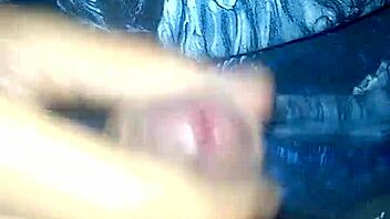 zero is giving a dark handjob