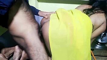 Fucking Friend's Wife In Kitchen Doggy Style 😈