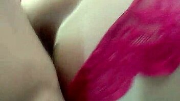 Hot wife receives anal creampie from amateur.