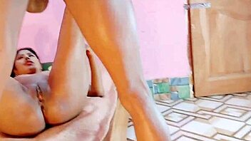 cute goth girl spreads legs for session gets cum