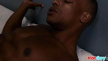 Black stud gets a steamy blowjob before raw action in doctor's office