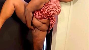 Nookiescookies Squirt in Public