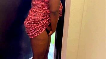 Nookiescookies Squirt in Public