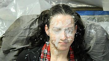 homemade blowbang with fake bukkake facial on amateurs