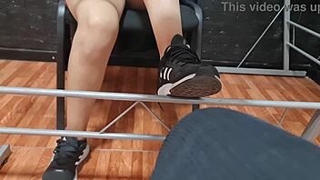 camara espia a universitaria argentina nataly vino al trabajo sin bragas