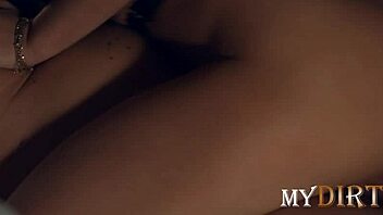 Mary Frost Masturbates With Vibrator