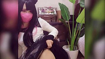 ねえ可愛い子、私の日本人レディーボーイのソロプレイ見たい？