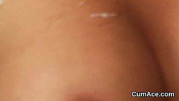 i'm a naughty looker getting jizz on my face