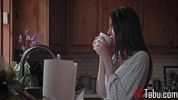 i live for being hotwife eva long every day.