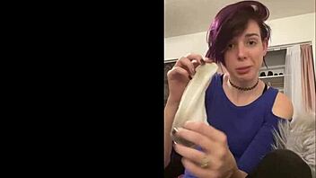 A girl's fetish for dirty socks: A 5-day marathon