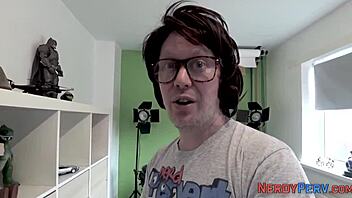 First-time blowjob for shy nerd in amateur HD video