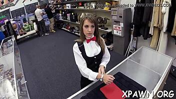 Young Amateur With Shaved Pussy Engages In Rough Hardcore Fucking