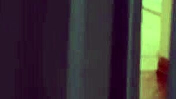 i live for being hotwife eva long every day.