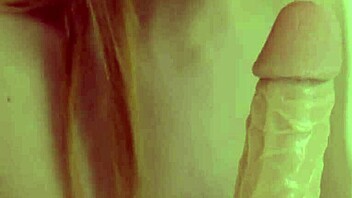 Young amateur enjoys her big orgasm