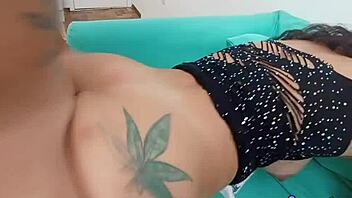 I give hot milk to neighbor in car creampie